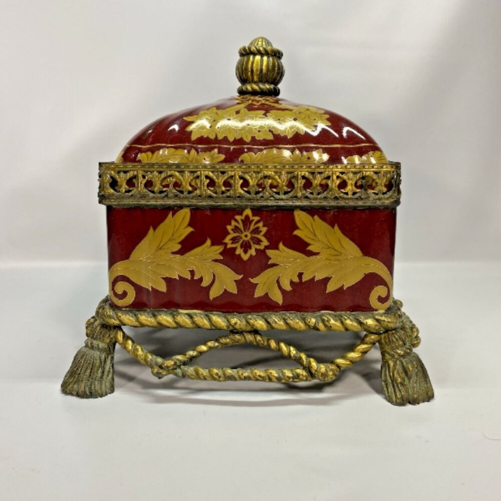 Vintage The Great Wall Porcelain CHINA Jewelry/Snuff Box Heavy Brass Rare Piece